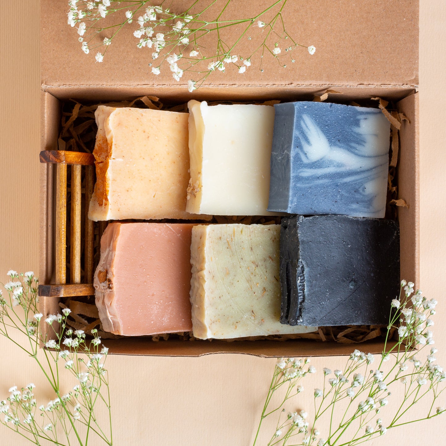 6 סבונים + סבונייה